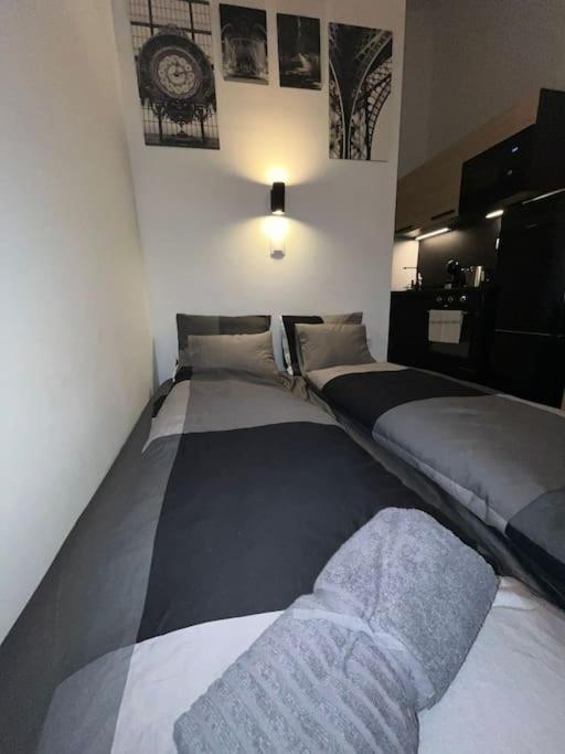 Charming In The Centre Apartment *